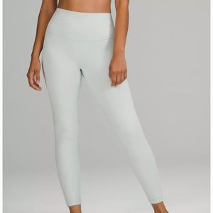 Lululemon align high rise pant 28”. Warn once. Made with nulu fabric.